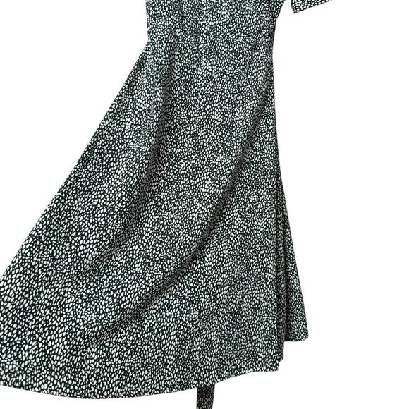 NWT Crescent Collared Wrap Midi Dress Short‎ Puff Sleeves in Green White, Medium - Picture 7 of 13
